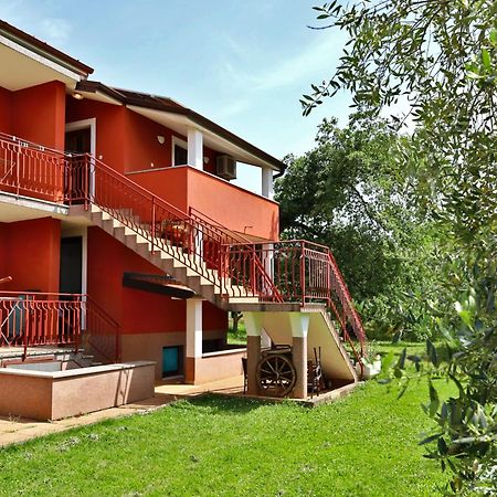 Apartment Zita With 1 Bedroom In Relaxing Surroundings Near Umag Umago Esterno foto