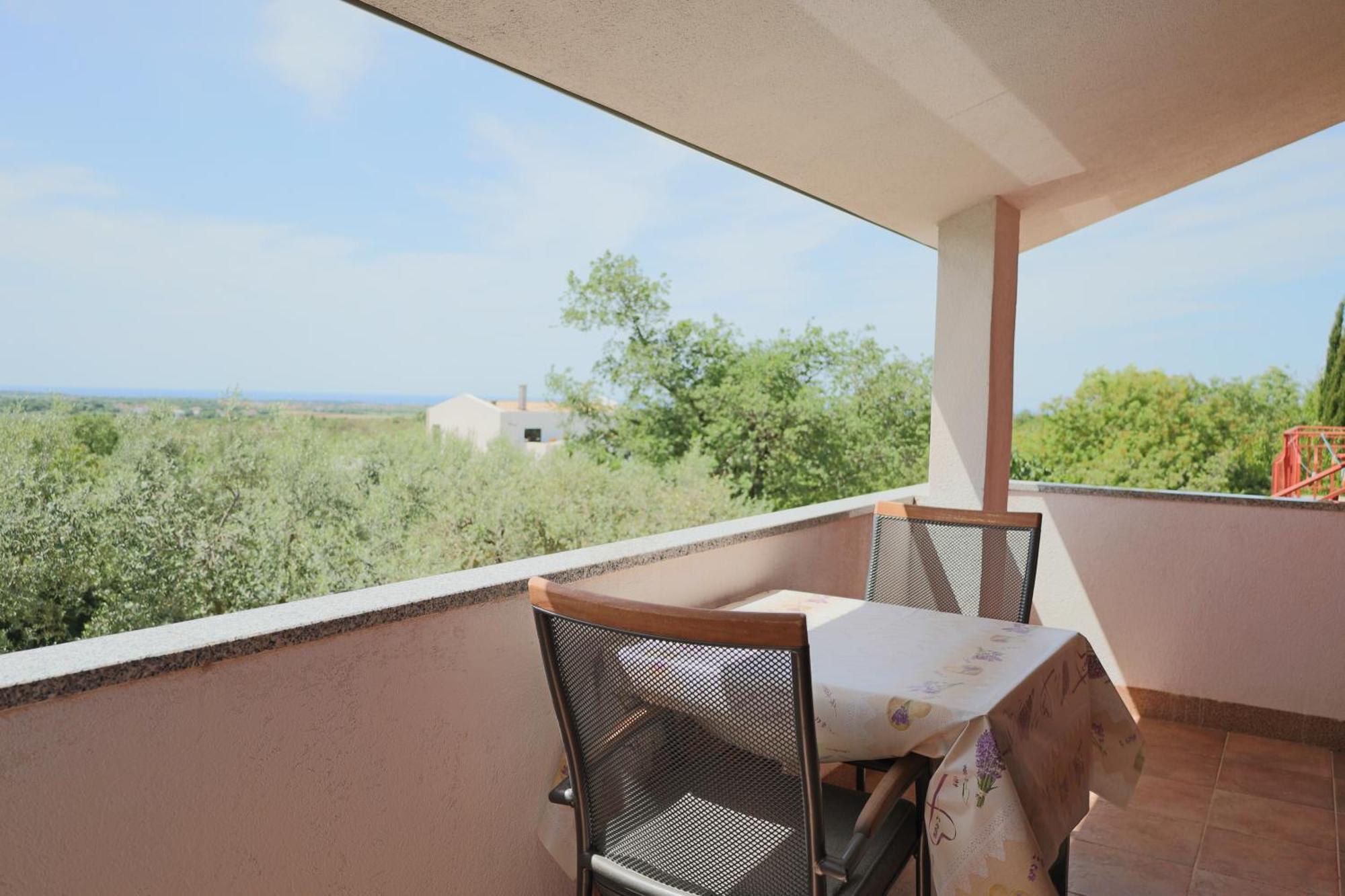 Apartment Zita With 1 Bedroom In Relaxing Surroundings Near Umag Umago Esterno foto