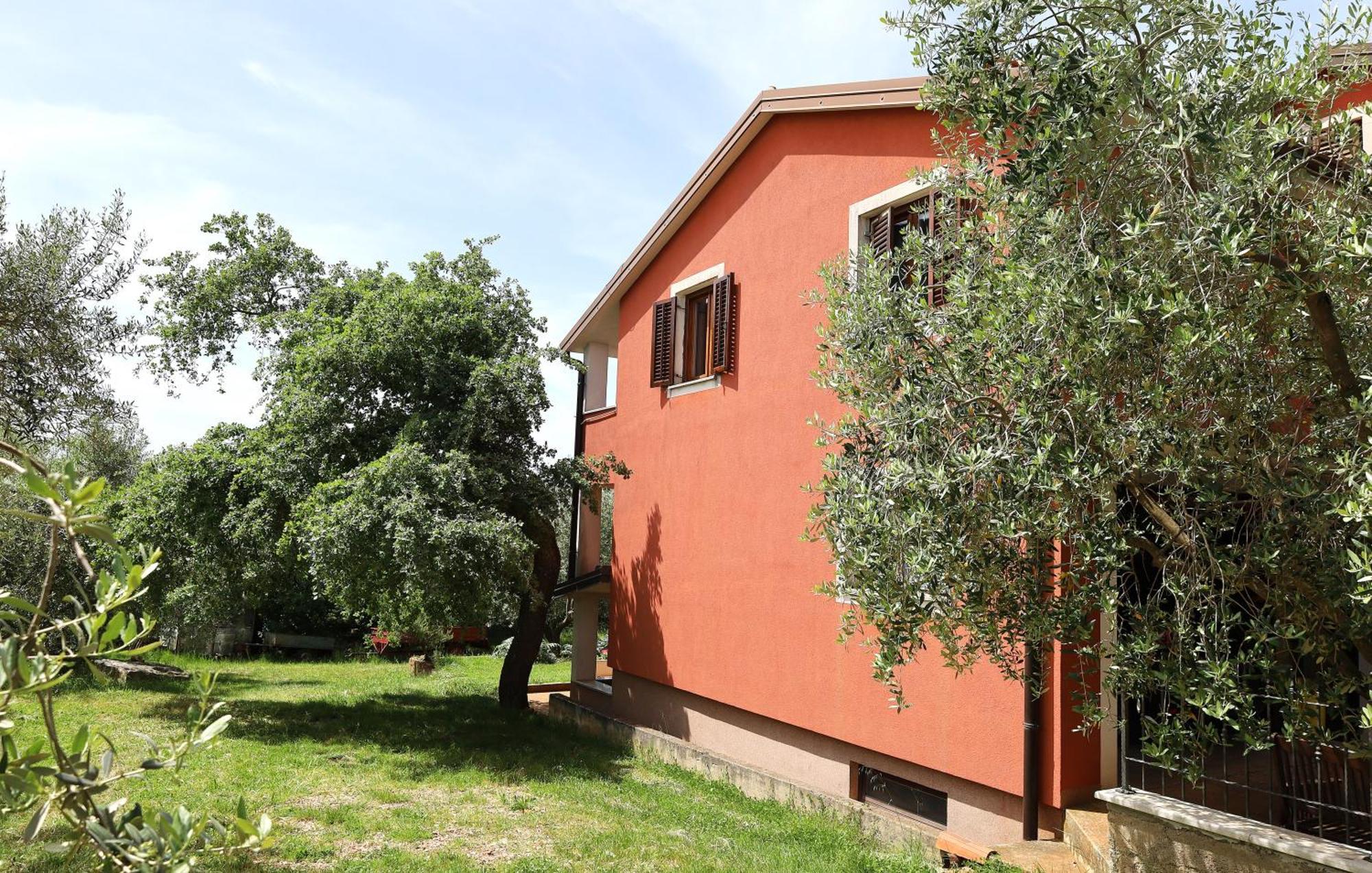 Apartment Zita With 1 Bedroom In Relaxing Surroundings Near Umag Umago Esterno foto