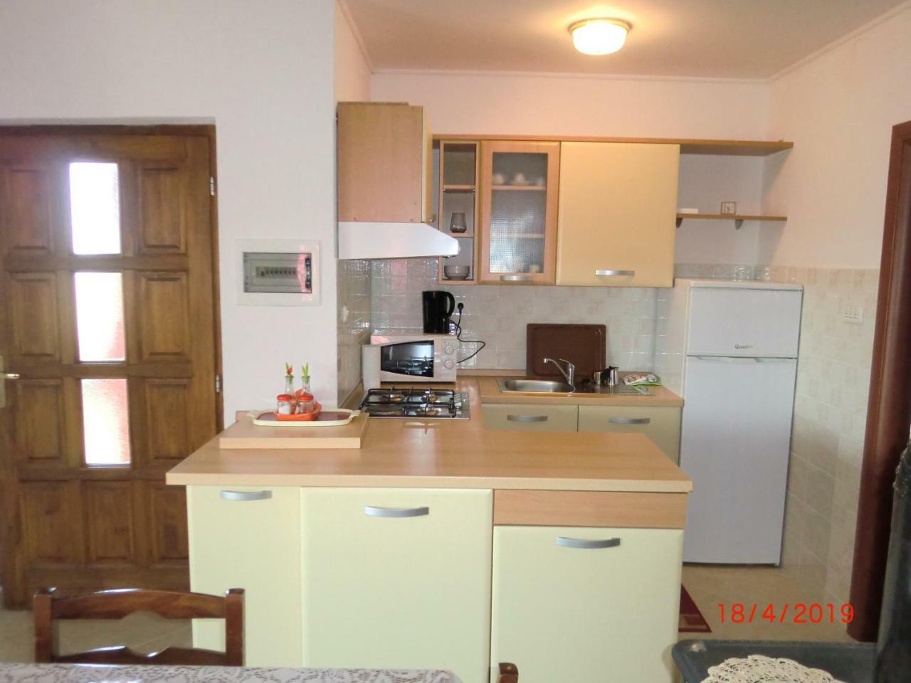 Apartment Zita With 1 Bedroom In Relaxing Surroundings Near Umag Umago Esterno foto